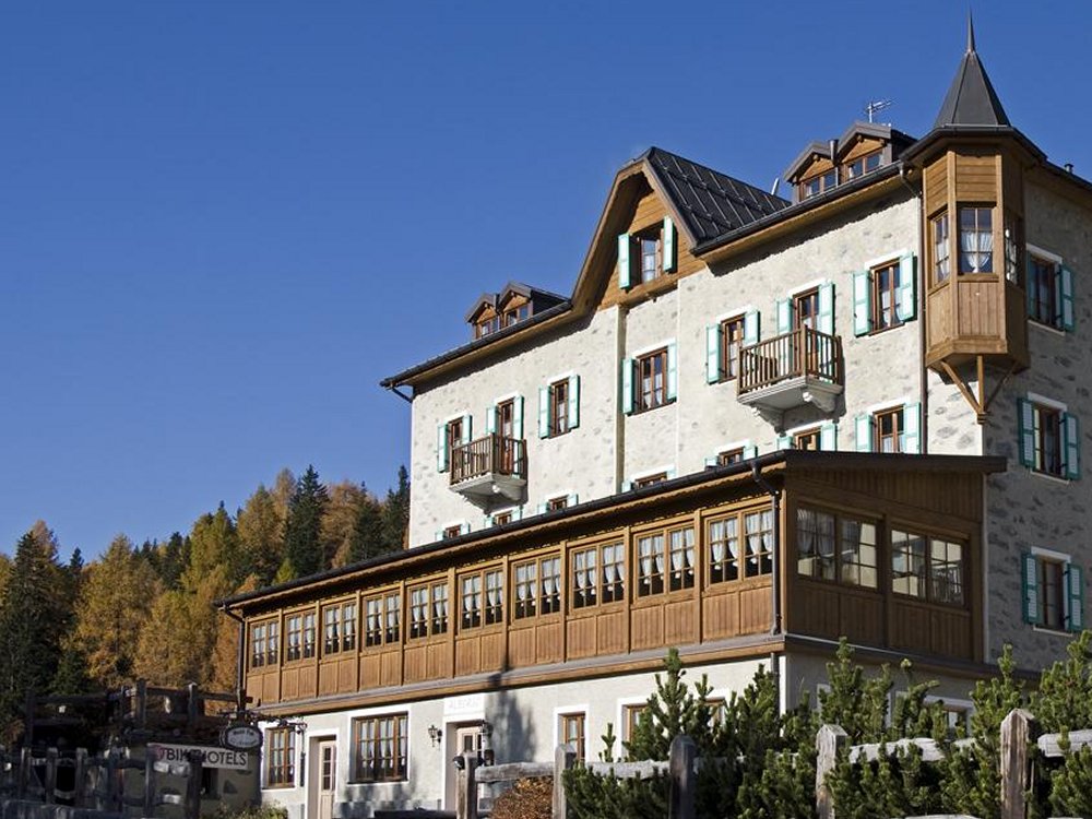 Hotel LI ARNOGA